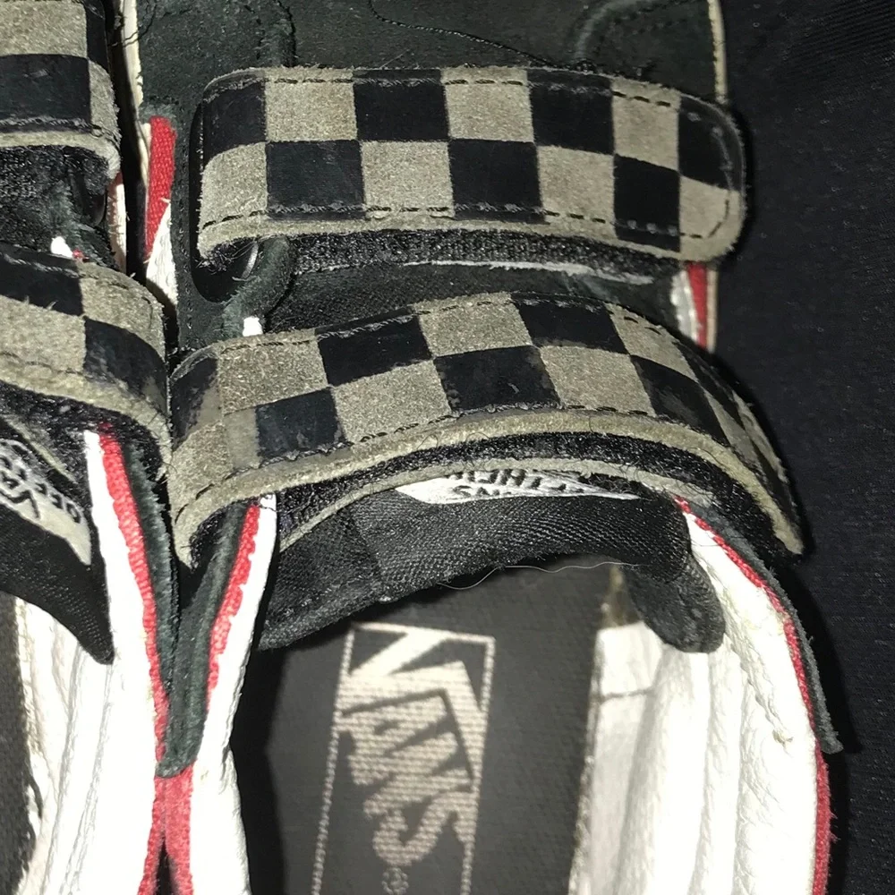 Kids Vans - Picture 5 of 11